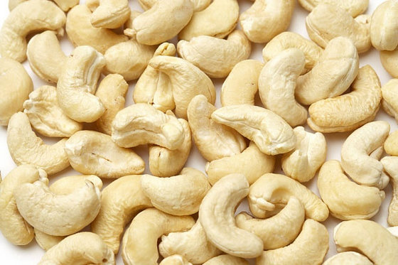 Cashew nuts 1 bottle processed